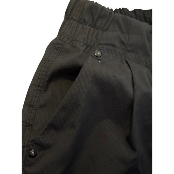 Lululemon Athletica Women 6 Black Elastic spring break Athletic Short drawstring - Picture 5 of 5